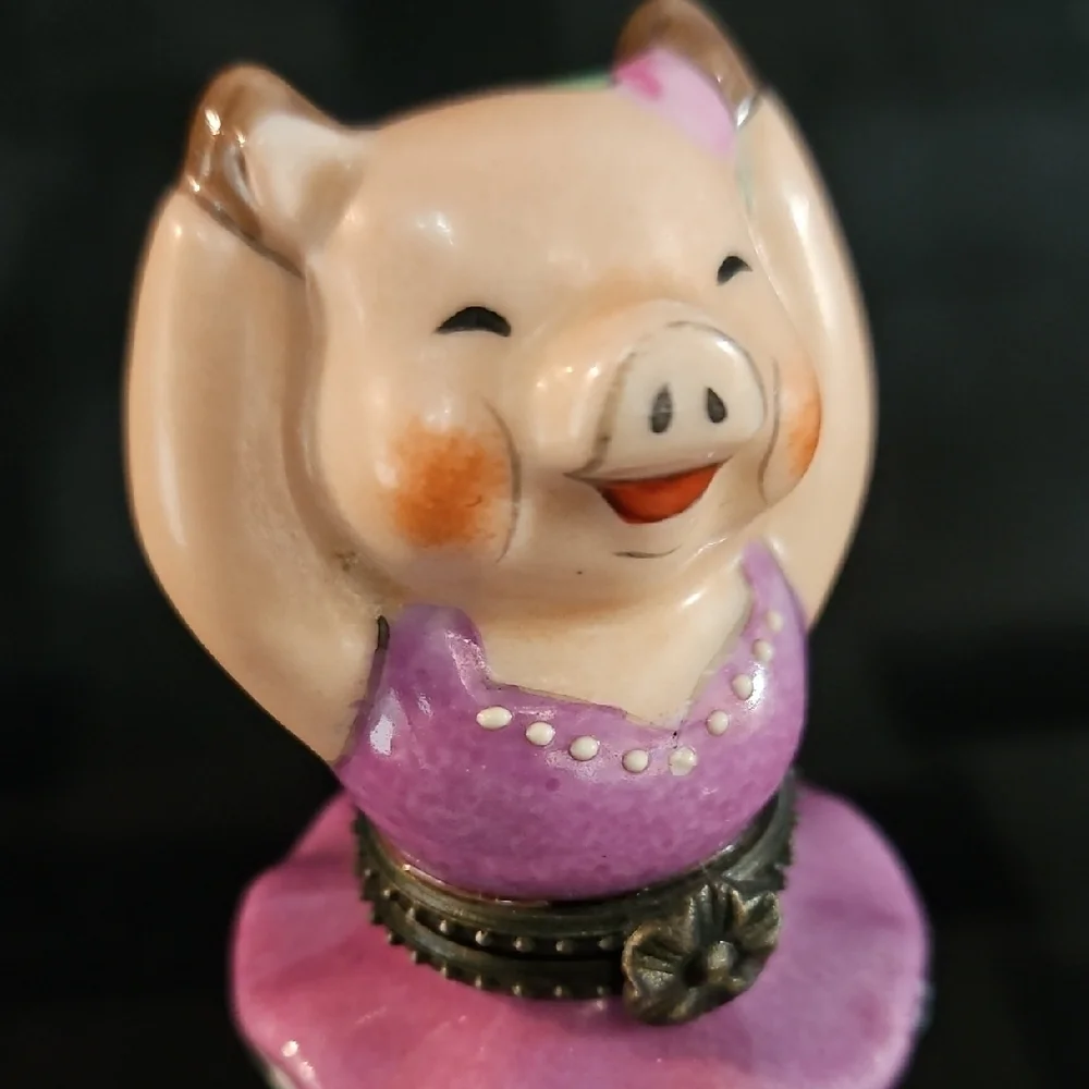 Vintage Pink Pig Ballerina Figurine Trinket Box 1999